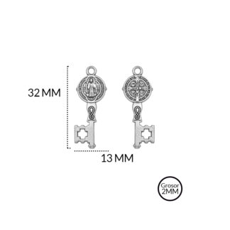 Dije zamak llave San Benito 32x13mm / color niquelado / paquete x 12 unidades / Ref-15913N / Ref-15913N