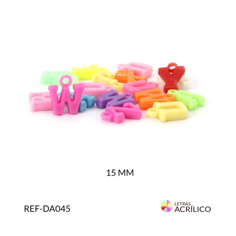 Dije acrílico letras 15 mm x 20grm