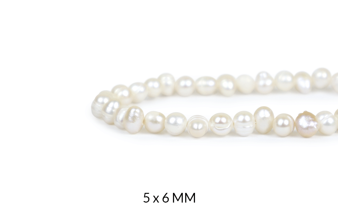 Perla de rio deforme 5x6mm x sarta