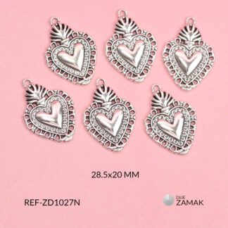 Dije zamak corazón llamas borde perforado 28.5x20mm x 6unds