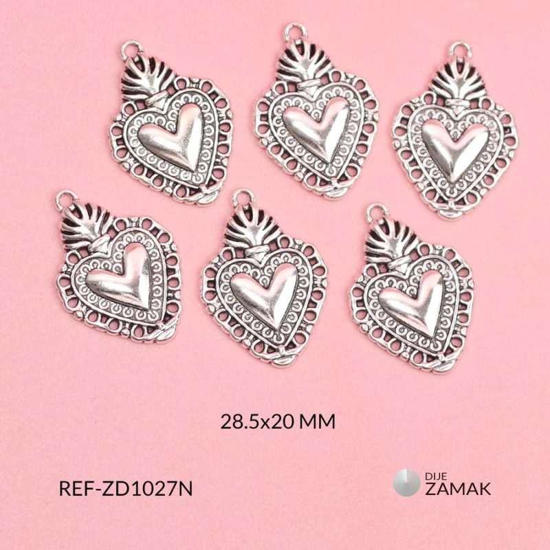 Dije zamak corazón llamas borde perforado 28.5x20mm